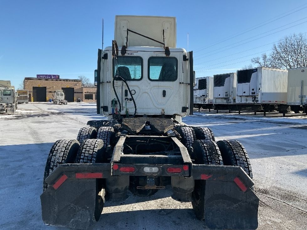 Day Cab Tractor-Heavy Duty Tractors-Freightliner-2018-Cascadia 12564ST-Romulus-MI-218,596\n\t\tmiles-$ 40,500 - Image 6