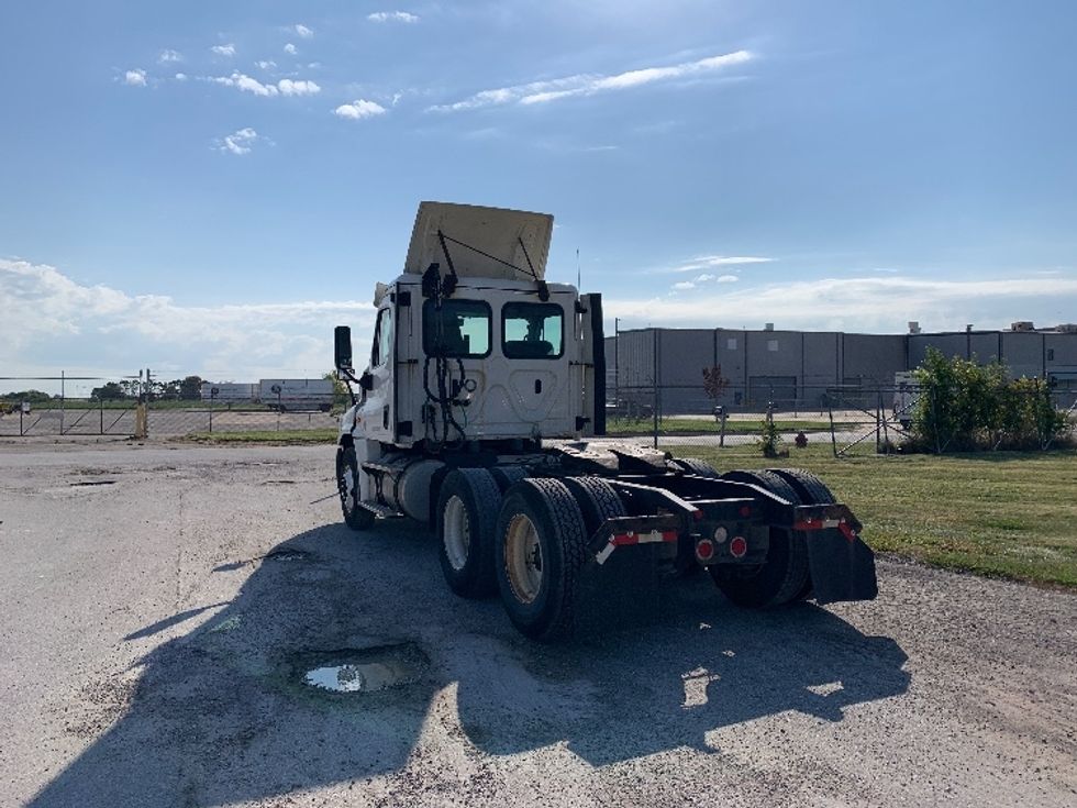 Day Cab Tractor-Heavy Duty Tractors-Freightliner-2018-Cascadia 12564ST-Saginaw-MI-482,213\n\t\tmiles-$ 37,000 - Image 5