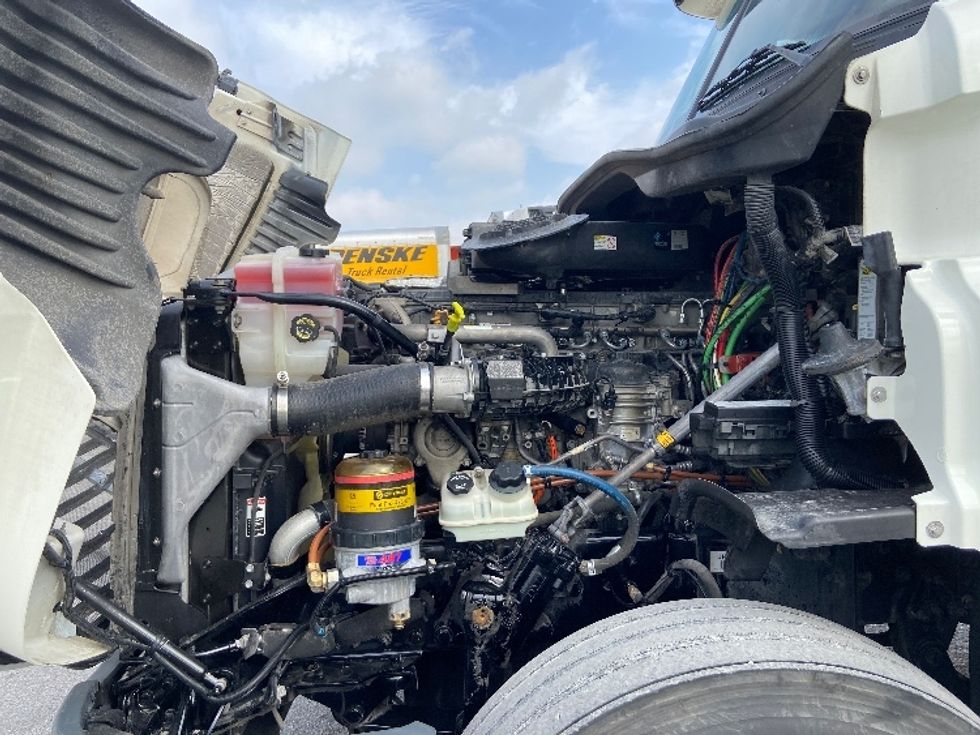 Day Cab Tractor-Heavy Duty Tractors-Freightliner-2018-Cascadia 12564ST-San Antonio-TX-480,599\n\t\tmiles-$ 38,000 - Image 16