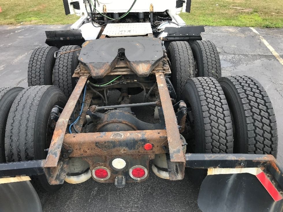 Day Cab Tractor-Heavy Duty Tractors-Freightliner-2018-Cascadia 12564ST-Scarborough-ME-596,683\n\t\tmiles-$ 29,750 - Image 6