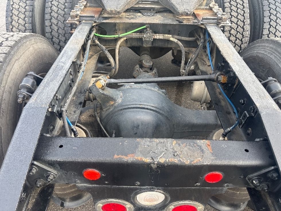 Day Cab Tractor-Heavy Duty Tractors-Freightliner-2018-Cascadia 12564ST-Shreveport-LA-404,706\n\t\tmiles-$ 40,500 - Image 6