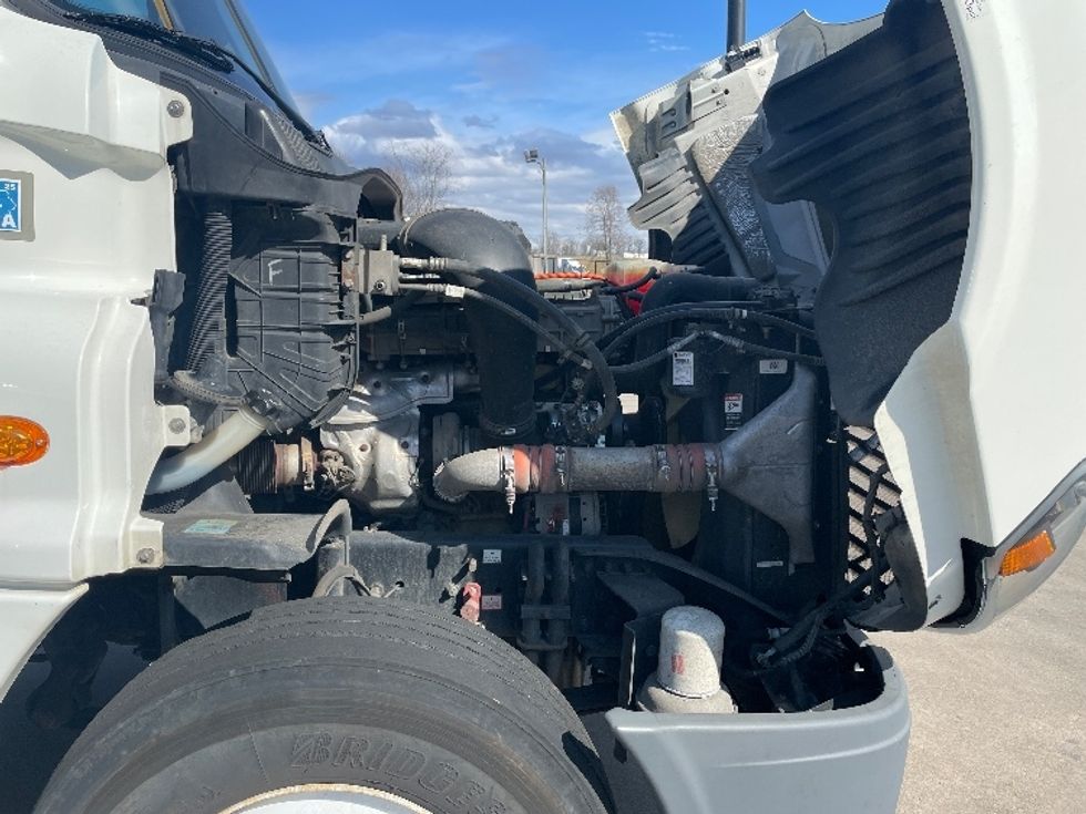 Day Cab Tractor-Heavy Duty Tractors-Freightliner-2018-Cascadia 12564ST-Statesville-NC-500,134\n\t\tmiles-$ 36,000 - Image 15