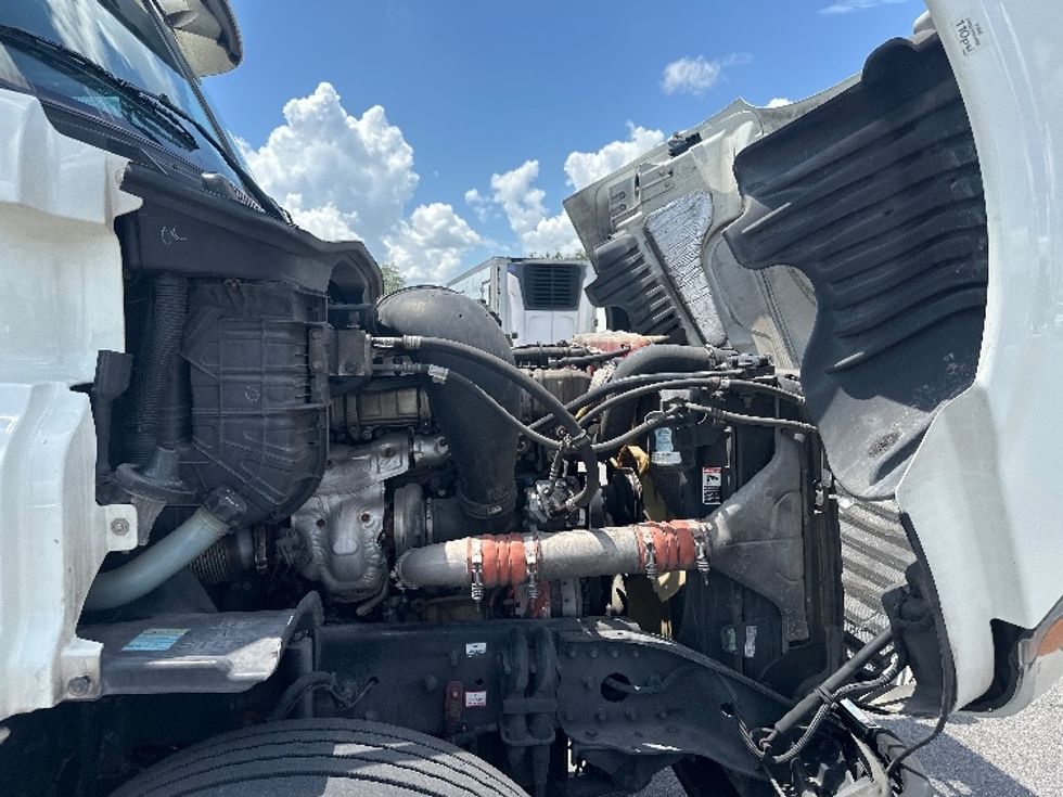 Day Cab Tractor-Heavy Duty Tractors-Freightliner-2018-Cascadia 12564ST-Tampa-FL-640,192\n\t\tmiles-$ 25,000 - Image 15