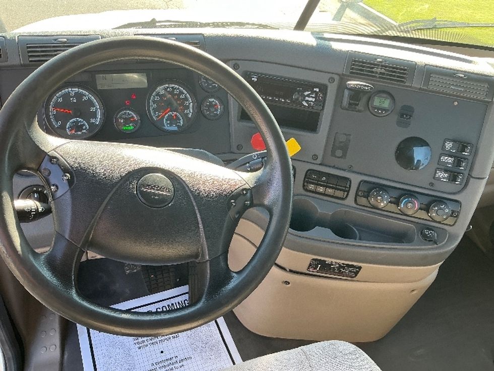 Day Cab Tractor-Heavy Duty Tractors-Freightliner-2018-Cascadia 12564ST-Tulsa-OK-287,768\n\t\tmiles-$ 46,500 - Image 10