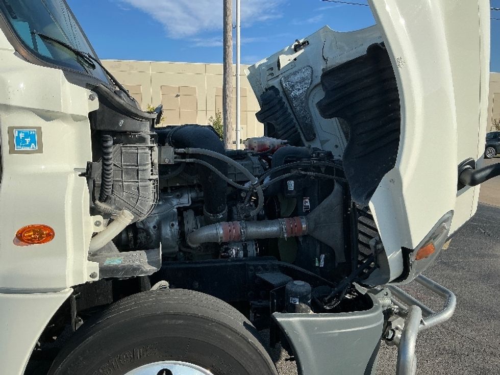 Day Cab Tractor-Heavy Duty Tractors-Freightliner-2018-Cascadia 12564ST-Tulsa-OK-287,768\n\t\tmiles-$ 46,500 - Image 14