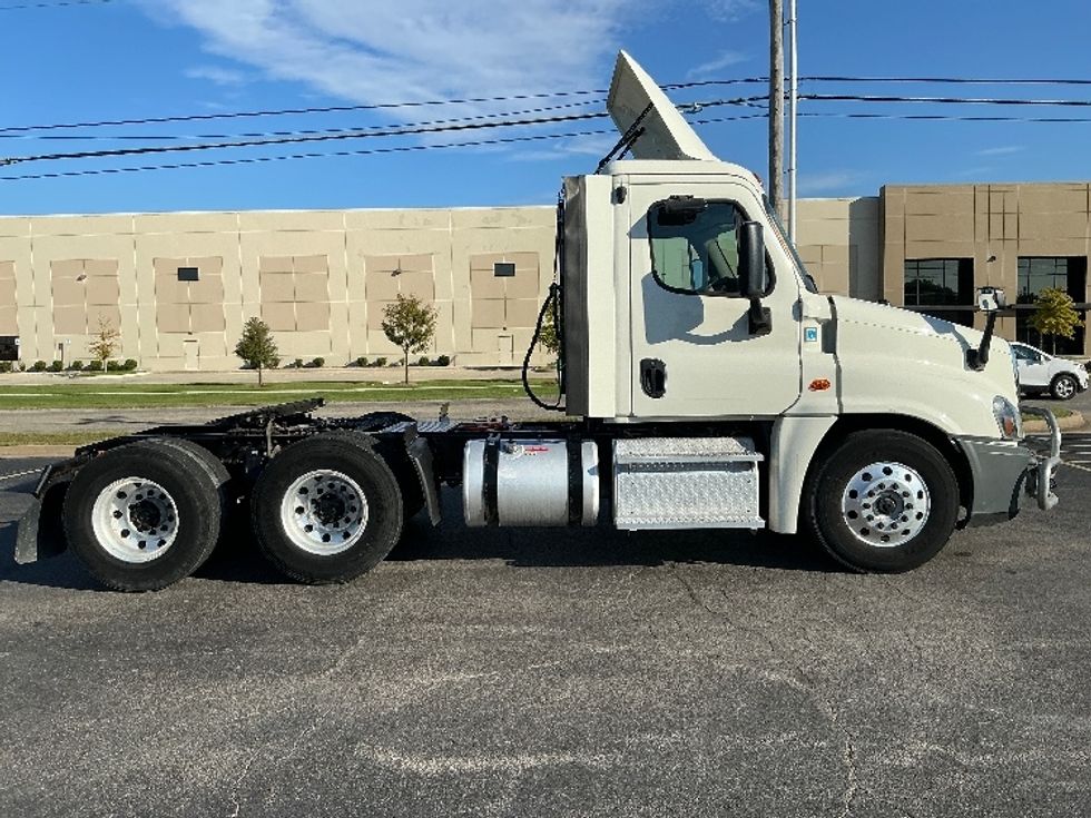 Day Cab Tractor-Heavy Duty Tractors-Freightliner-2018-Cascadia 12564ST-Tulsa-OK-287,768\n\t\tmiles-$ 46,500 - Image 7