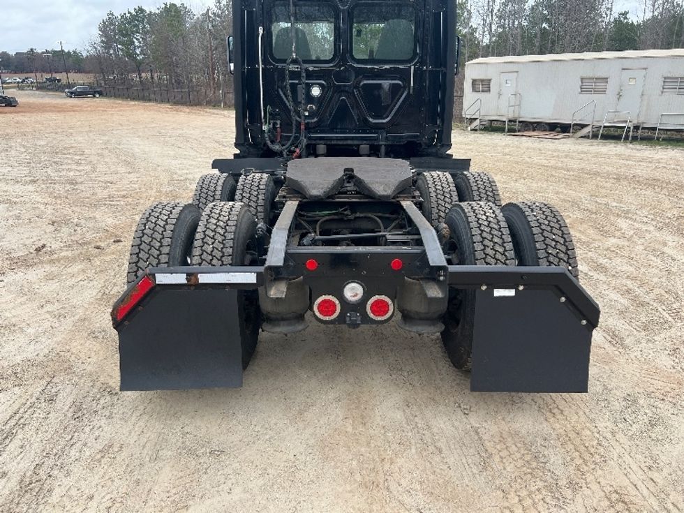 Day Cab Tractor-Heavy Duty Tractors-Freightliner-2018-Cascadia 12564ST-Tyler-TX-563,235\n\t\tmiles-$ 34,000 - Image 6