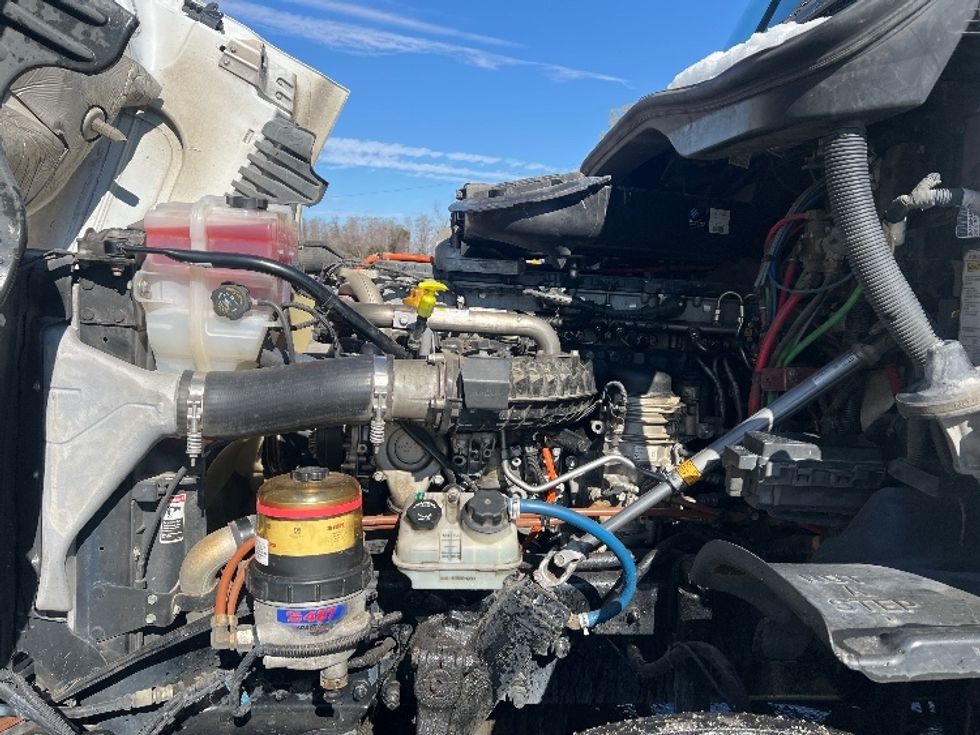 Day Cab Tractor-Heavy Duty Tractors-Freightliner-2018-Cascadia 12564ST-Valdosta-GA-258,377\n\t\tmiles-$ 48,000 - Image 15