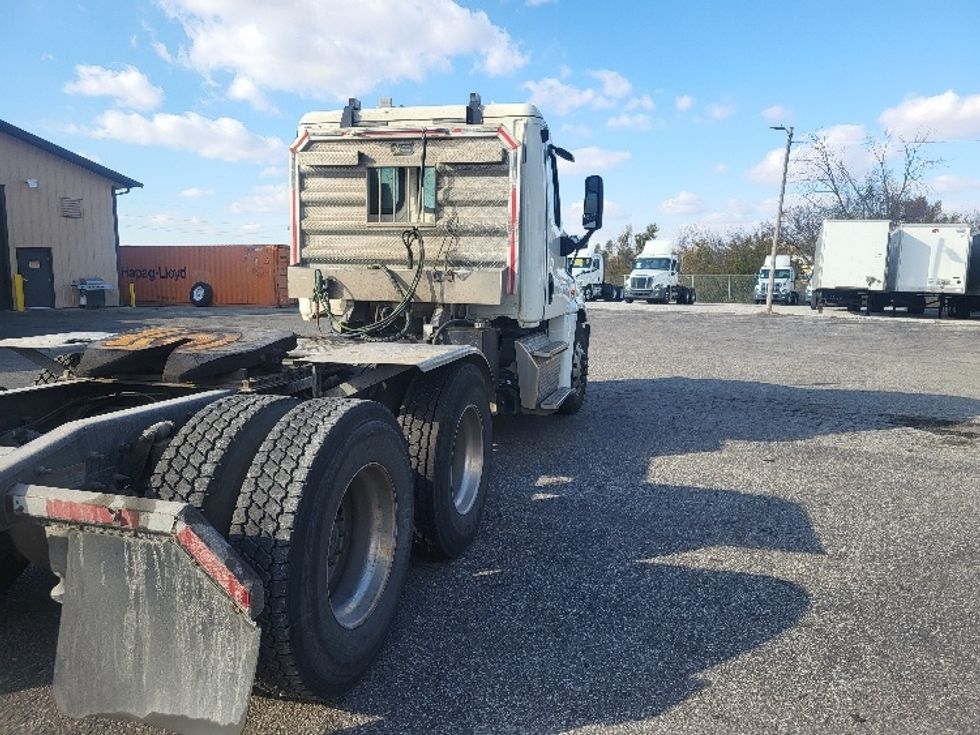 Day Cab Tractor-Heavy Duty Tractors-Freightliner-2018-Cascadia 12564ST-Wabash-IN-382,468\n\t\tmiles-$ 34,000 - Image 7