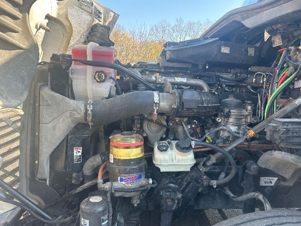 Day Cab Tractor-Heavy Duty Tractors-Freightliner-2018-Cascadia 12564ST-Wabash-IN-391,473\n\t\tmiles-$ 33,750 - Image 16