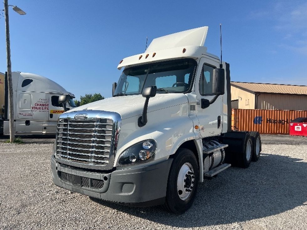 Day Cab Tractor-Heavy Duty Tractors-Freightliner-2018-Cascadia 12564ST-Wabash-IN-543,249\n\t\tmiles-$ 27,000 - Image 3