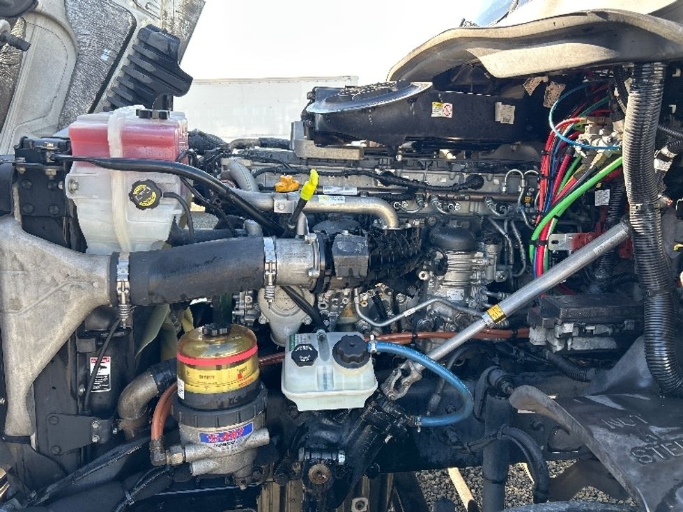 Day Cab Tractor-Heavy Duty Tractors-Freightliner-2018-Cascadia 12564ST-West Sacramento-CA-477,760\n\t\tmiles-$ 34,500 - Image 16