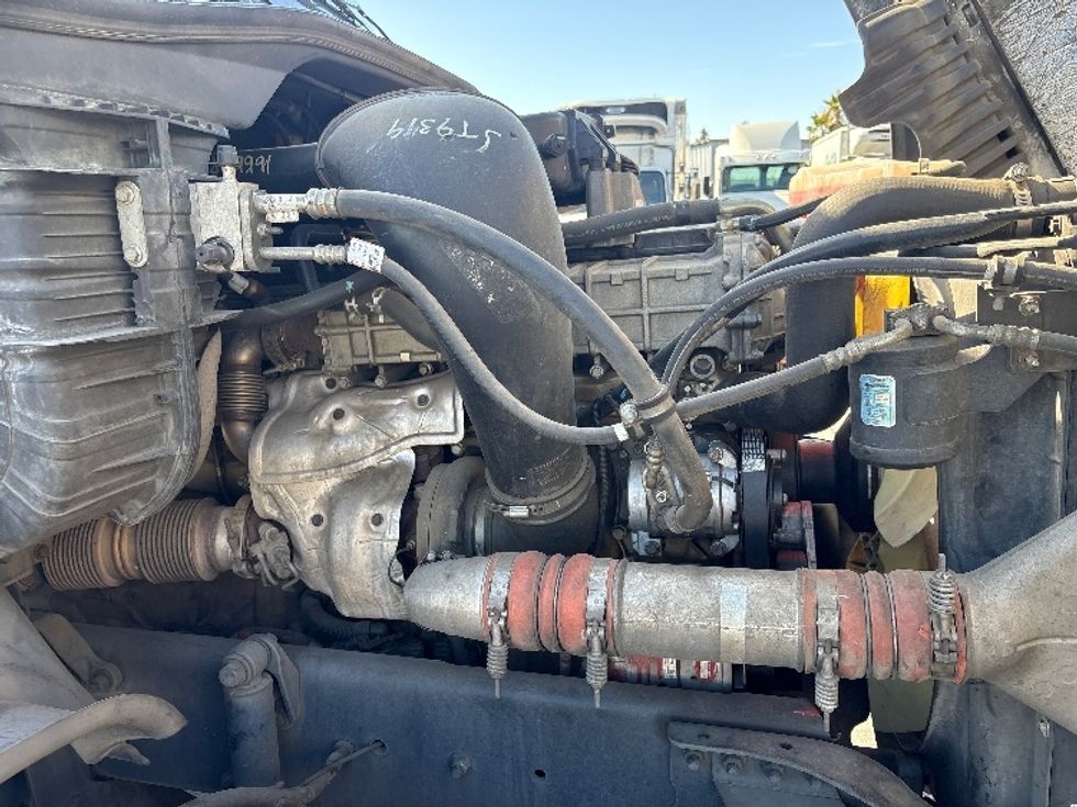 Day Cab Tractor-Heavy Duty Tractors-Freightliner-2018-Cascadia 12564ST-West Sacramento-CA-485,539\n\t\tmiles-$ 34,250 - Image 15