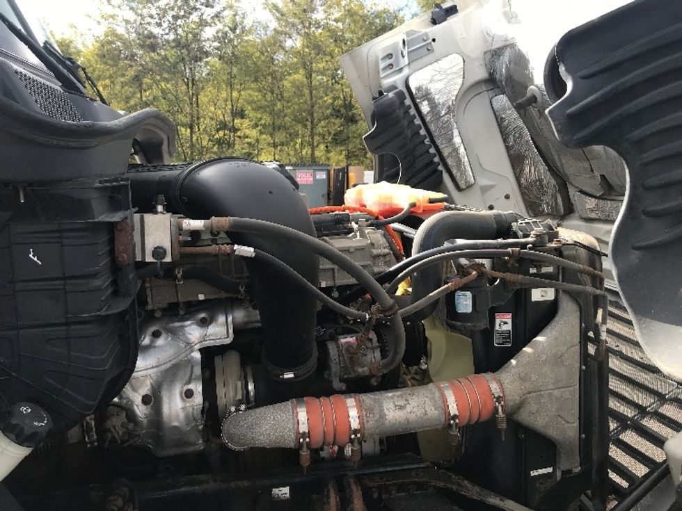 Day Cab Tractor-Heavy Duty Tractors-Freightliner-2018-Cascadia 12564ST-Zelienople-PA-310,656\n\t\tmiles-$ 46,000 - Image 15