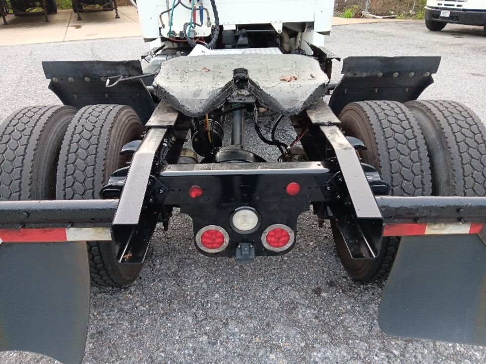 Day Cab Tractor-Heavy Duty Tractors-Freightliner-2018-M2-Blountville-TN-100,594\n\t\tmiles-$ 55,750 - Image 6