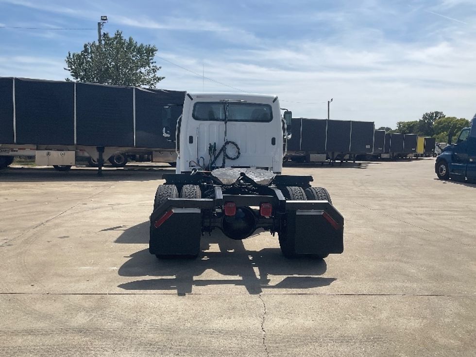 Day Cab Tractor-Heavy Duty Tractors-Freightliner-2018-M2-Bowling Green-KY-157,551\n\t\tmiles-$ 45,250 - Image 6