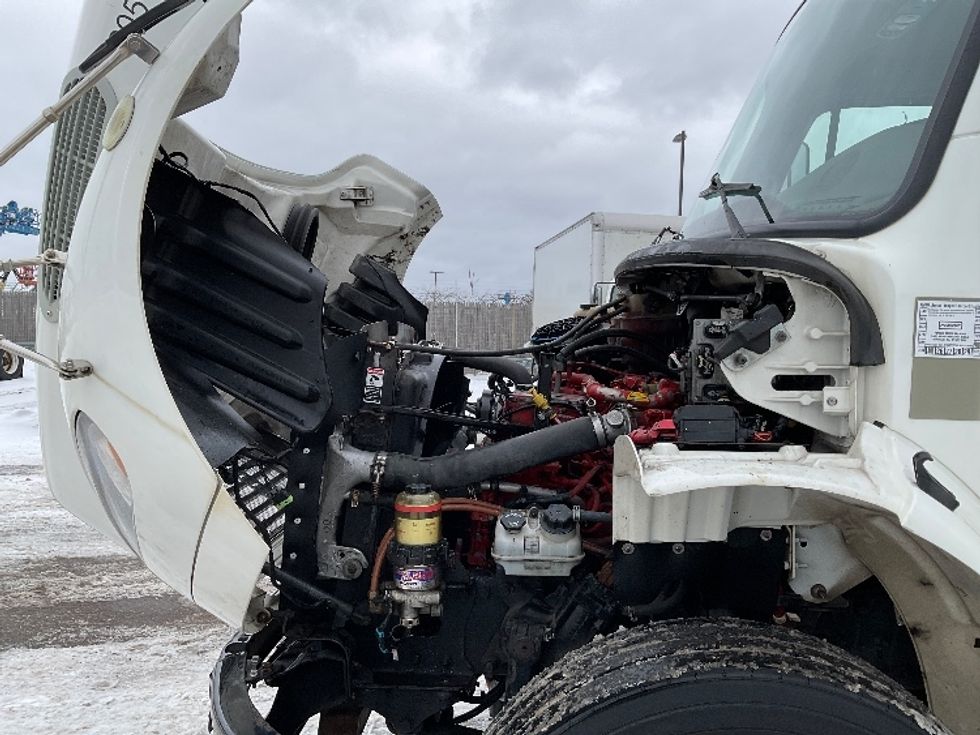 Day Cab Tractor-Heavy Duty Tractors-Freightliner-2018-M2-Byron Center-MI-151,477\n\t\tmiles-$ 45,250 - Image 16
