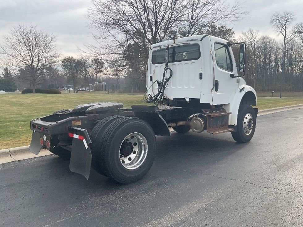 Day Cab Tractor-Heavy Duty Tractors-Freightliner-2018-M2-De Pere-WI-137,924\n\t\tmiles-$ 47,000 - Image 7