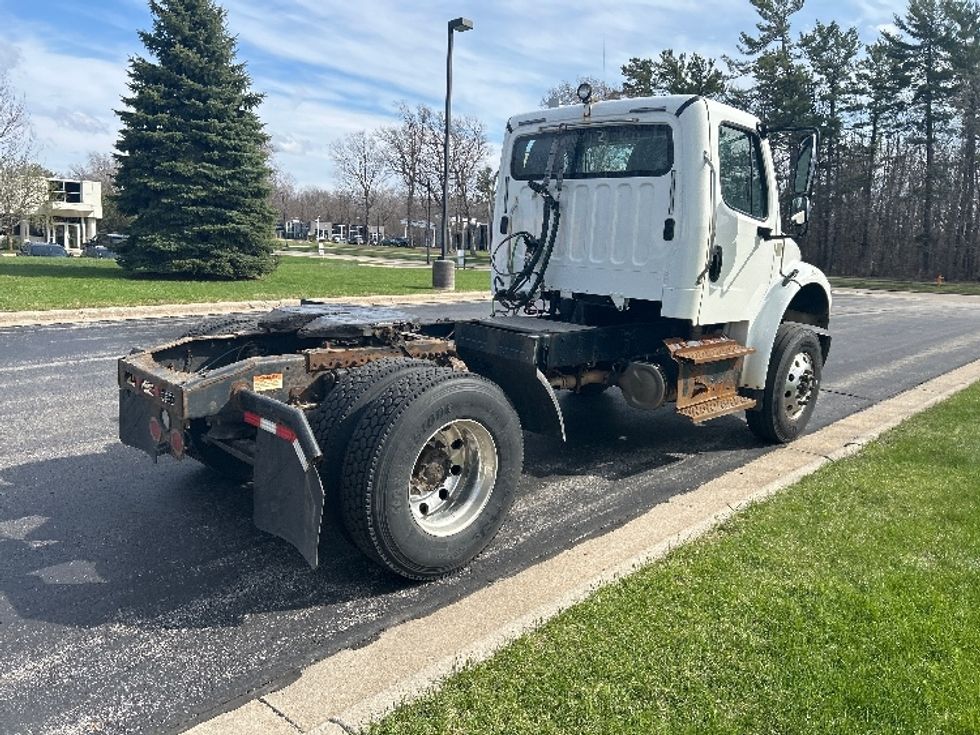 Day Cab Tractor-Heavy Duty Tractors-Freightliner-2018-M2-De Pere-WI-145,480\n\t\tmiles-$ 41,500 - Image 7
