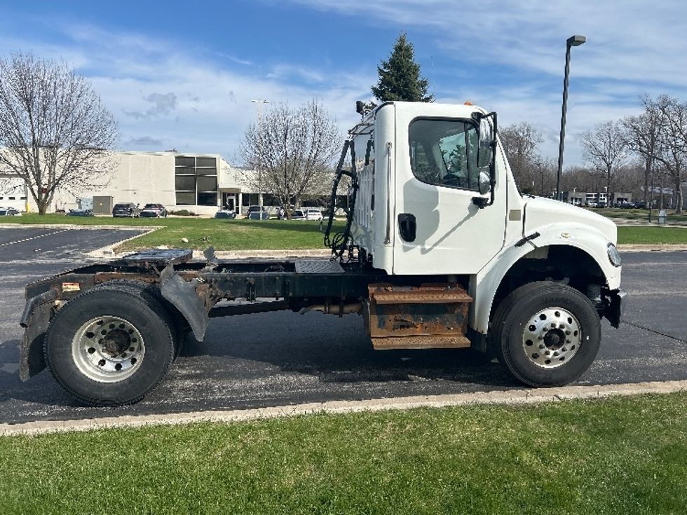 Day Cab Tractor-Heavy Duty Tractors-Freightliner-2018-M2-De Pere-WI-145,480\n\t\tmiles-$ 41,500 - Image 8