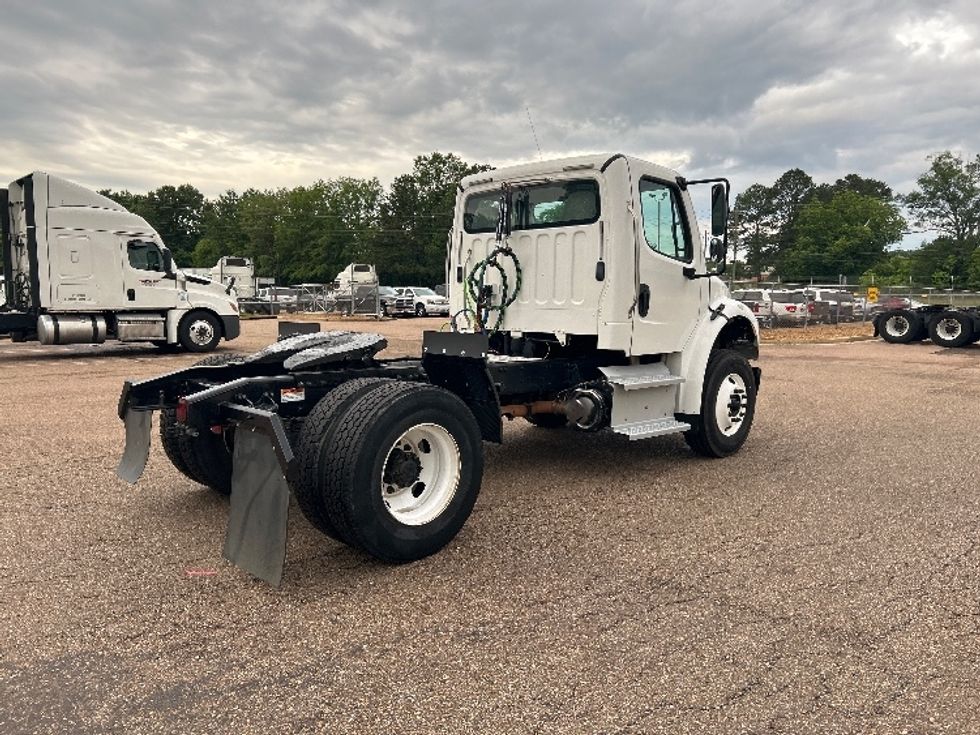 Day Cab Tractor-Heavy Duty Tractors-Freightliner-2018-M2-Jackson-MS-222,295\n\t\tmiles-$ 48,750 - Image 7