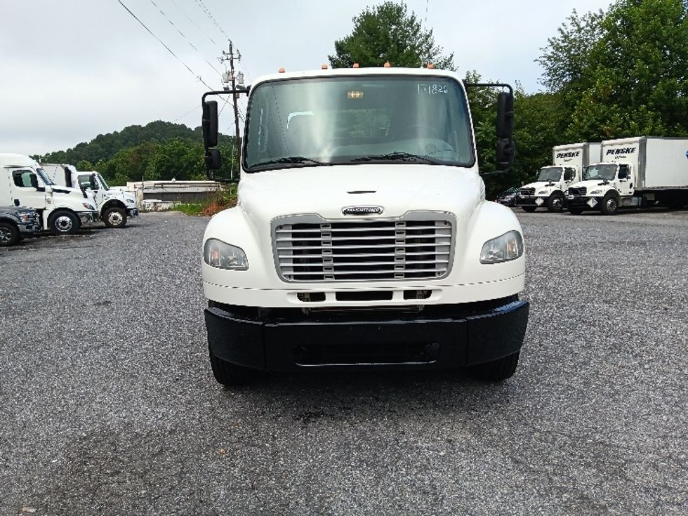 Day Cab Tractor-Heavy Duty Tractors-Freightliner-2018-M2-Morristown-TN-105,501\n\t\tmiles-$ 55,500 - Image 2