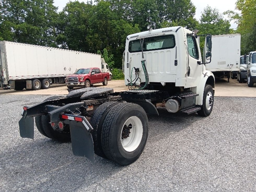 Day Cab Tractor-Heavy Duty Tractors-Freightliner-2018-M2-Morristown-TN-105,501\n\t\tmiles-$ 55,500 - Image 7