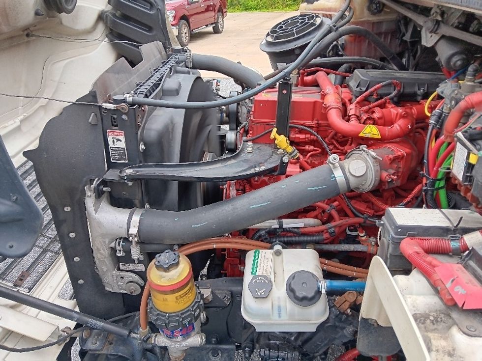 Day Cab Tractor-Heavy Duty Tractors-Freightliner-2018-M2-Morristown-TN-125,122\n\t\tmiles-$ 54,500 - Image 16