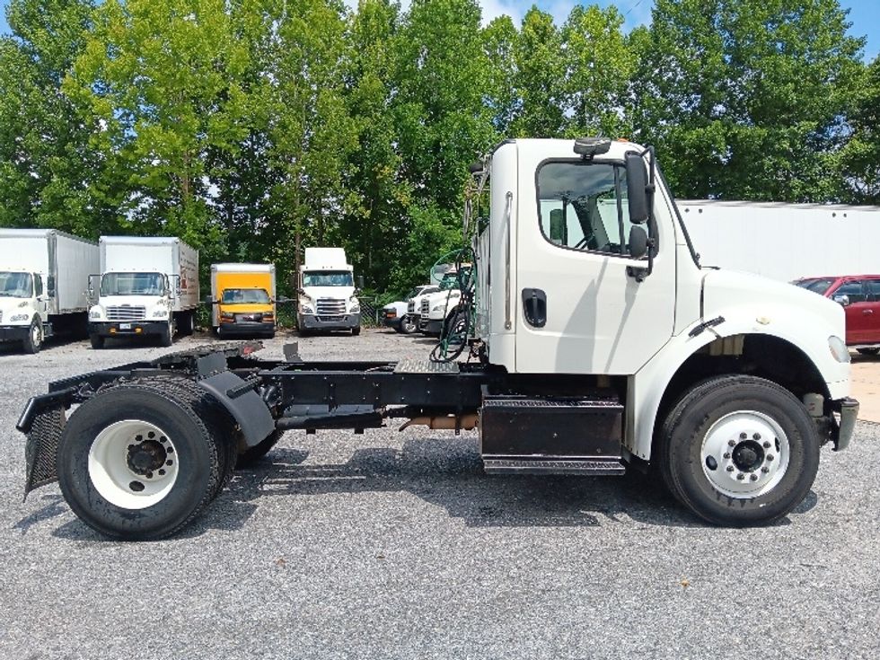 Day Cab Tractor-Heavy Duty Tractors-Freightliner-2018-M2-Morristown-TN-127,277\n\t\tmiles-$ 54,500 - Image 8