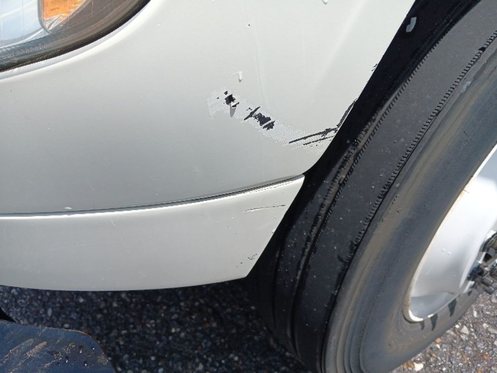 Day Cab Tractor-Heavy Duty Tractors-Freightliner-2018-M2-Morristown-TN-174,878\n\t\tmiles-$ 20,000 - Image 22