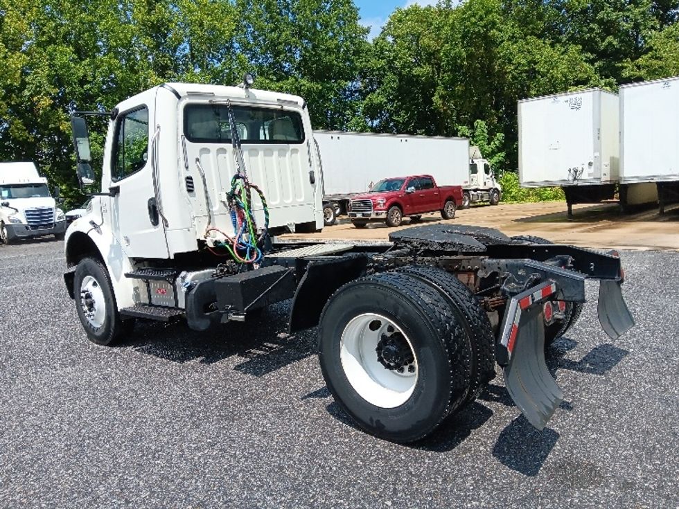 Day Cab Tractor-Heavy Duty Tractors-Freightliner-2018-M2-Morristown-TN-174,878\n\t\tmiles-$ 20,000 - Image 5