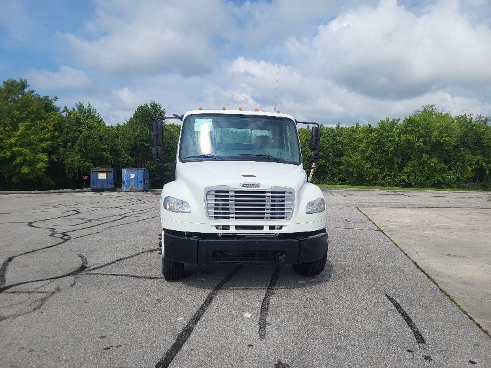 Day Cab Tractor-Heavy Duty Tractors-Freightliner-2018-M2-Morristown-TN-198,931\n\t\tmiles-$ 50,000 - Image 2
