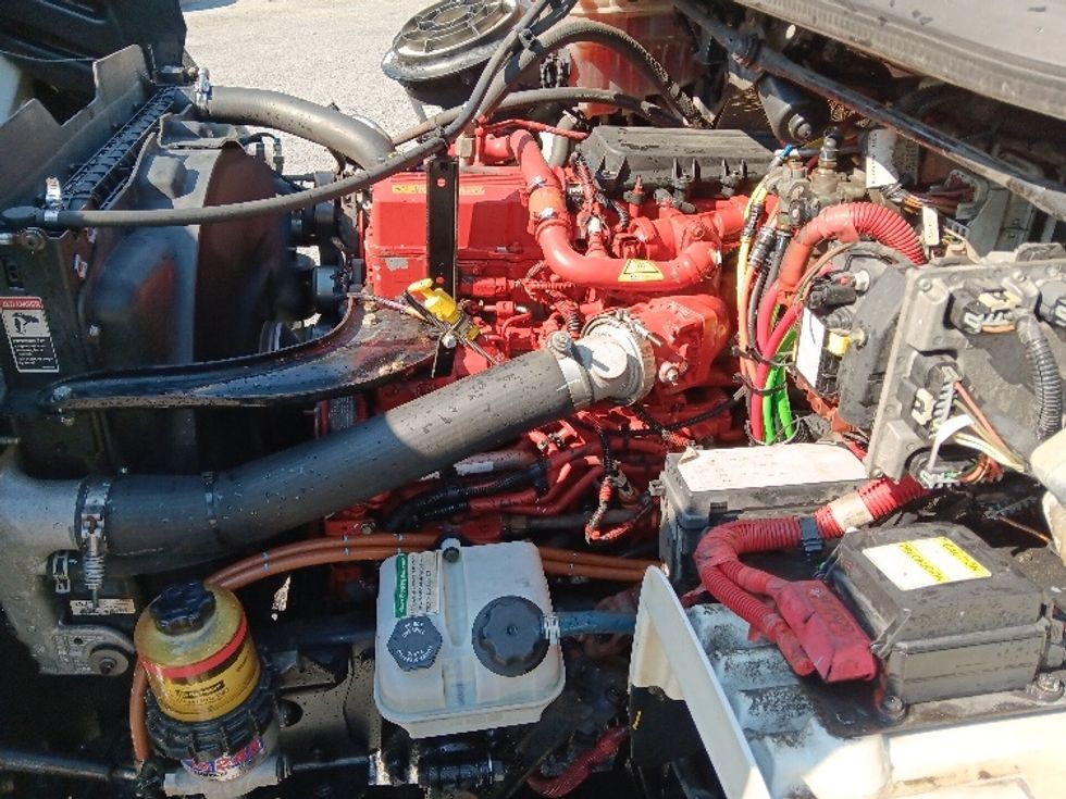 Day Cab Tractor-Heavy Duty Tractors-Freightliner-2018-M2-Morristown-TN-199,397\n\t\tmiles-$ 50,000 - Image 16