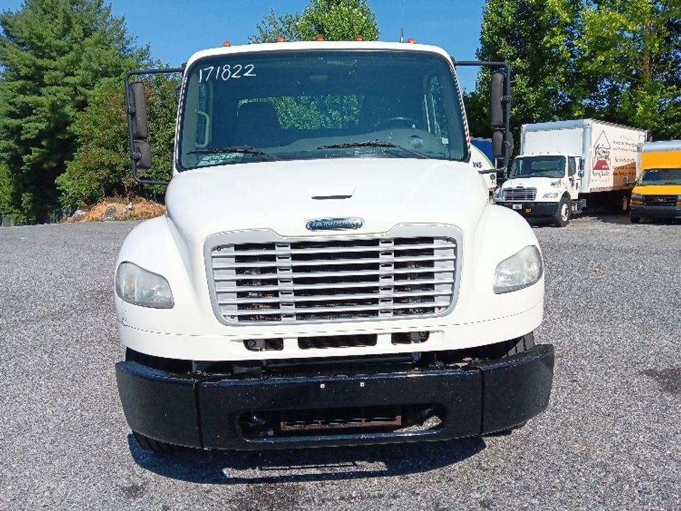 Day Cab Tractor-Heavy Duty Tractors-Freightliner-2018-M2-Morristown-TN-199,397\n\t\tmiles-$ 50,000 - Image 2