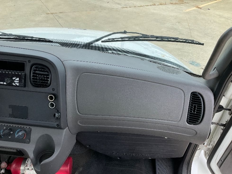 Day Cab Tractor-Heavy Duty Tractors-Freightliner-2018-M2-Oakland-KY-103,400\n\t\tmiles-$ 48,000 - Image 13