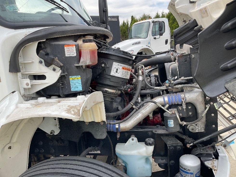 Day Cab Tractor-Heavy Duty Tractors-Freightliner-2018-M2-Oakland-KY-103,400\n\t\tmiles-$ 48,000 - Image 15