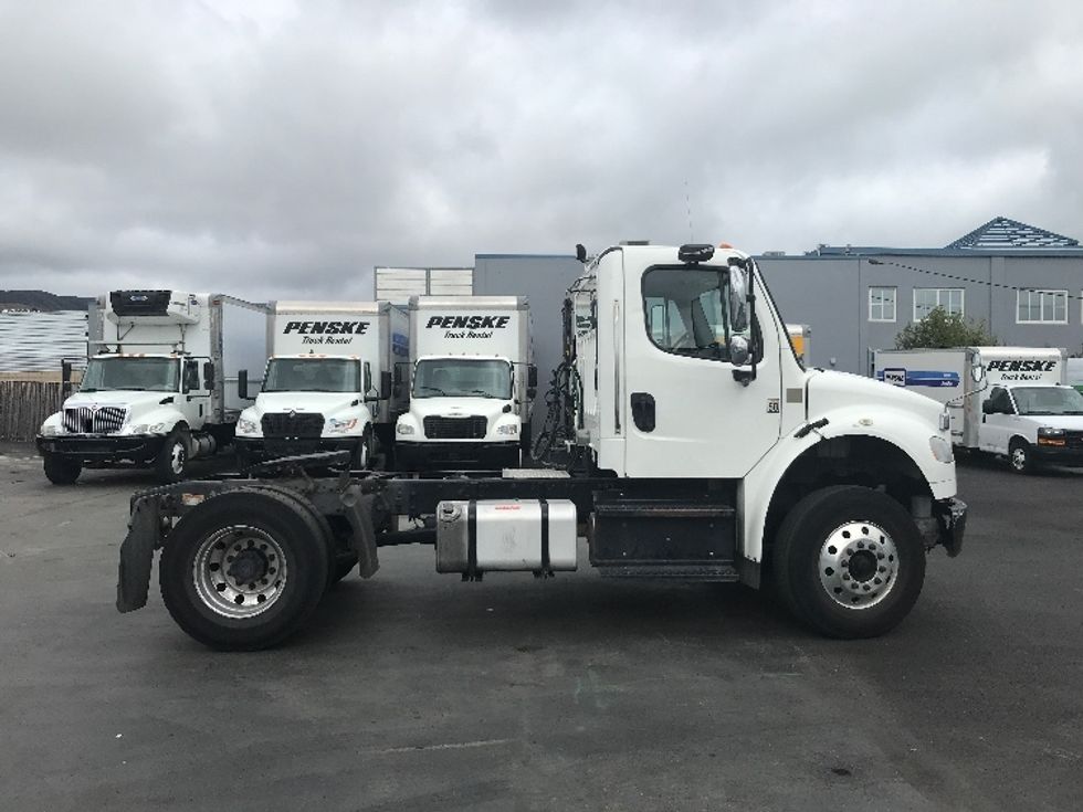 Day Cab Tractor-Heavy Duty Tractors-Freightliner-2018-M2-West Sacramento-CA-176,149\n\t\tmiles-$ 53,250 - Image 8