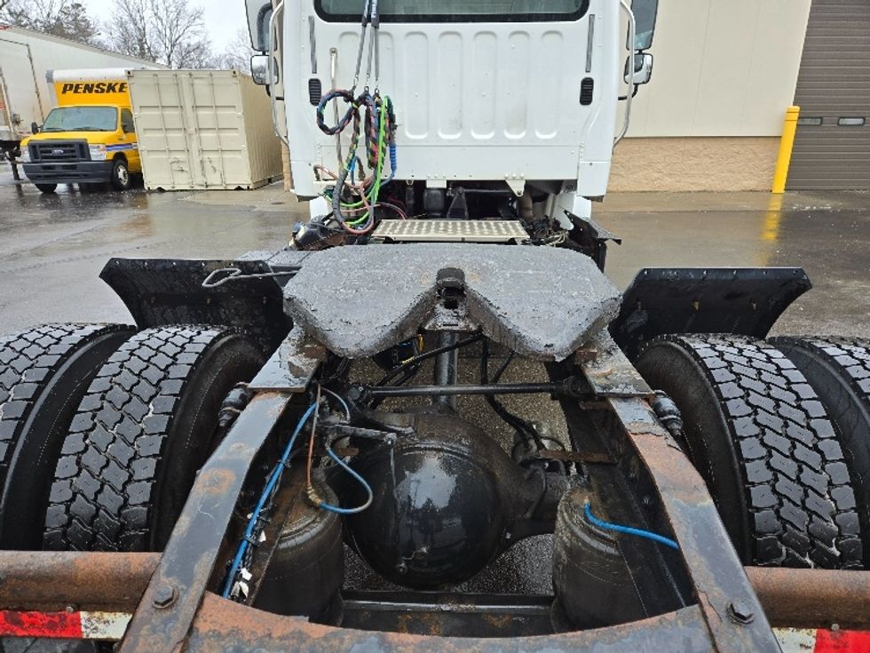 Day Cab Tractor-Heavy Duty Tractors-Freightliner-2018-M2-Ypsilanti-MI-129,700\n\t\tmiles-$ 47,500 - Image 6