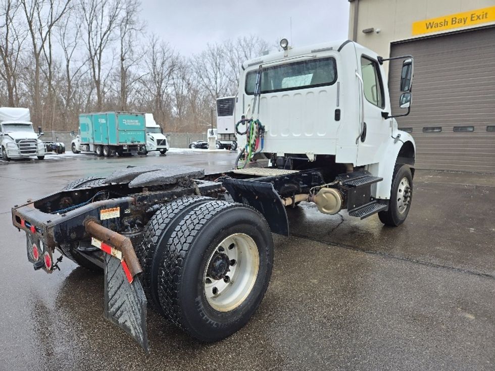 Day Cab Tractor-Heavy Duty Tractors-Freightliner-2018-M2-Ypsilanti-MI-129,700\n\t\tmiles-$ 47,500 - Image 7