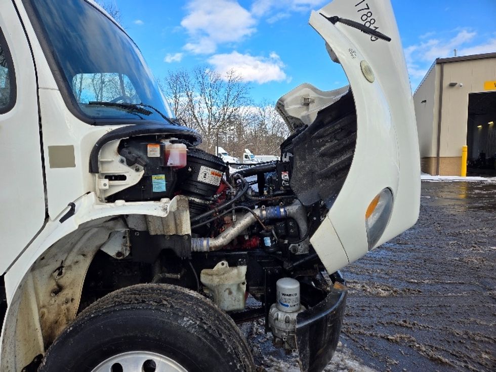 Day Cab Tractor-Heavy Duty Tractors-Freightliner-2018-M2-Ypsilanti-MI-140,102\n\t\tmiles-$ 46,000 - Image 15