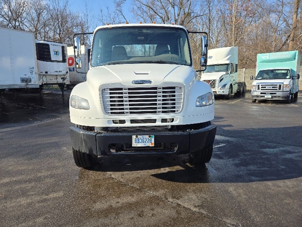 Day Cab Tractor-Heavy Duty Tractors-Freightliner-2018-M2-Ypsilanti-MI-150,228\n\t\tmiles-$ 45,500 - Image 2