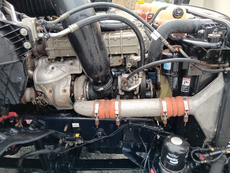 Day Cab Tractor-Heavy Duty Tractors-Freightliner-2018-T12642ST-Cleveland-TN-363,809\n\t\tmiles-$ 38,250 - Image 15