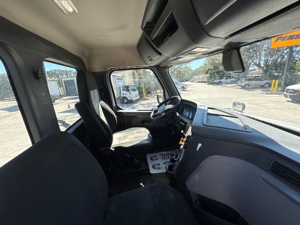 Day Cab Tractor-Heavy Duty Tractors-Freightliner-2018-T12642ST-Tampa-FL-600,091\n\t\tmiles-$ 23,500 - Image 14