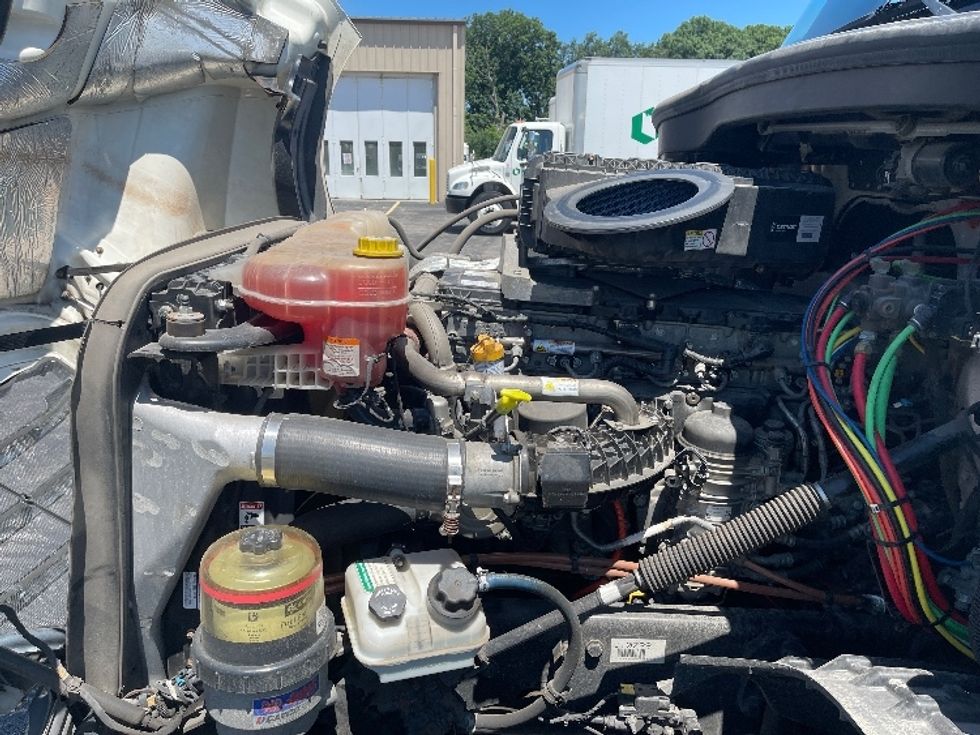 Day Cab Tractor-Heavy Duty Tractors-Freightliner-2018-T12664ST-Allen Park-MI-160,669\n\t\tmiles-$ 45,000 - Image 16