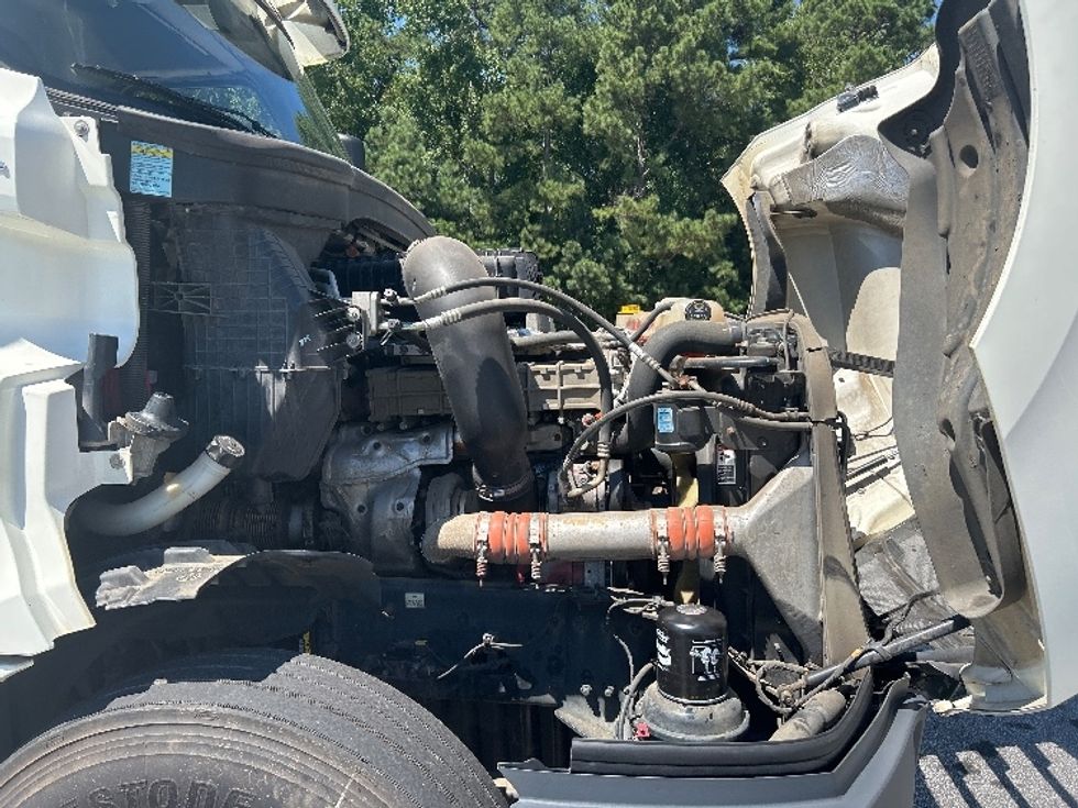 Day Cab Tractor-Heavy Duty Tractors-Freightliner-2018-T12664ST-Anderson-SC-363,119\n\t\tmiles-$ 46,000 - Image 15