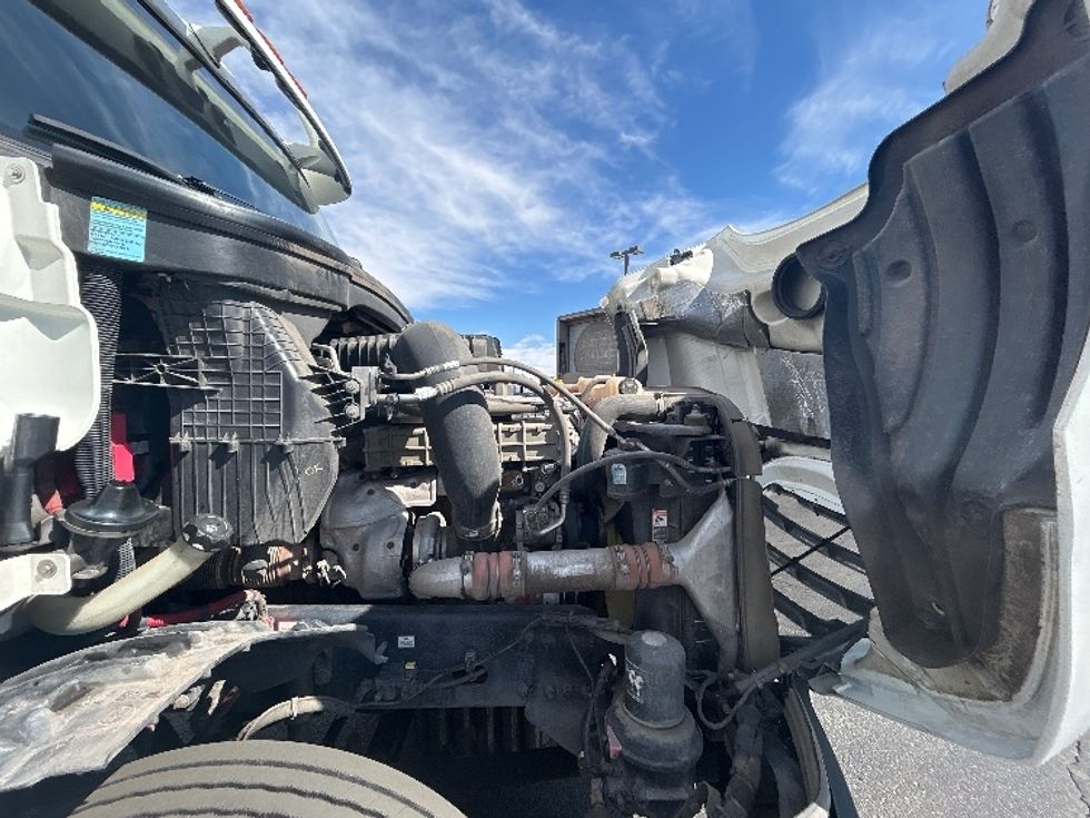 2018 Freightliner Cascadia 126" Day cab photo 20