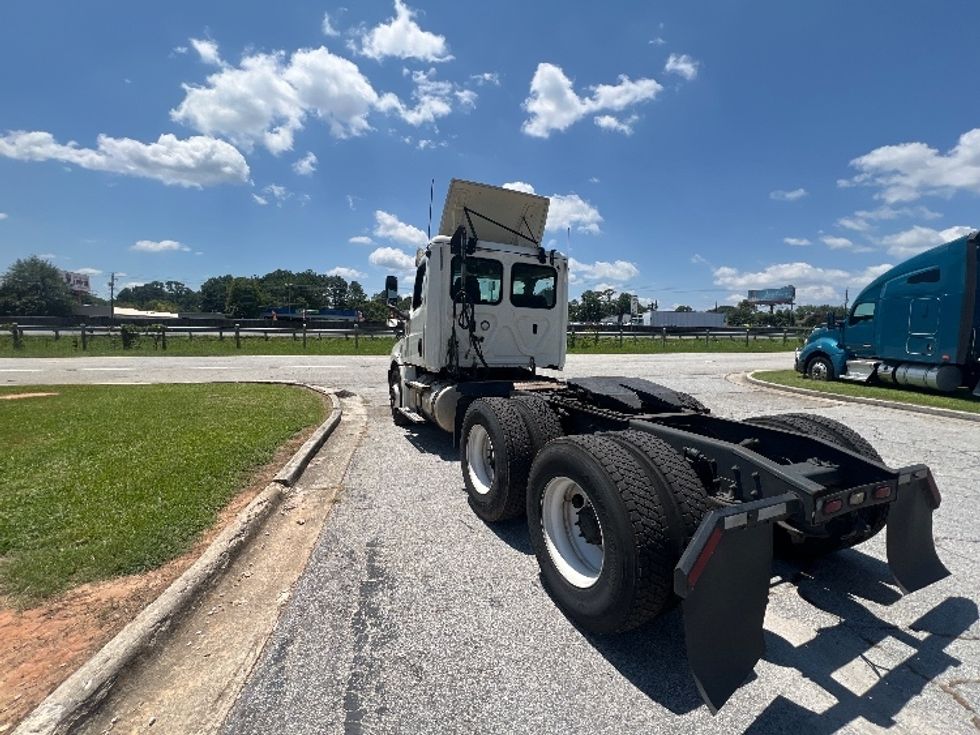 Day Cab Tractor-Heavy Duty Tractors-Freightliner-2018-T12664ST-Conyers-GA-525,133\n\t\tmiles-$ 42,000 - Image 5