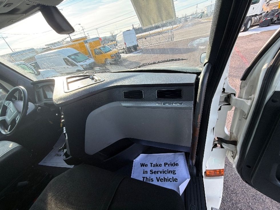 Day Cab Tractor-Heavy Duty Tractors-Freightliner-2018-T12664ST-Dallas-TX-328,765\n\t\tmiles-$ 45,750 - Image 13