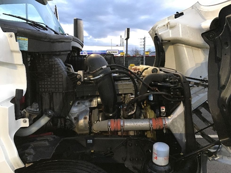 Day Cab Tractor-Heavy Duty Tractors-Freightliner-2018-T12664ST-Dayton-OH-469,247\n\t\tmiles-$ 44,250 - Image 15