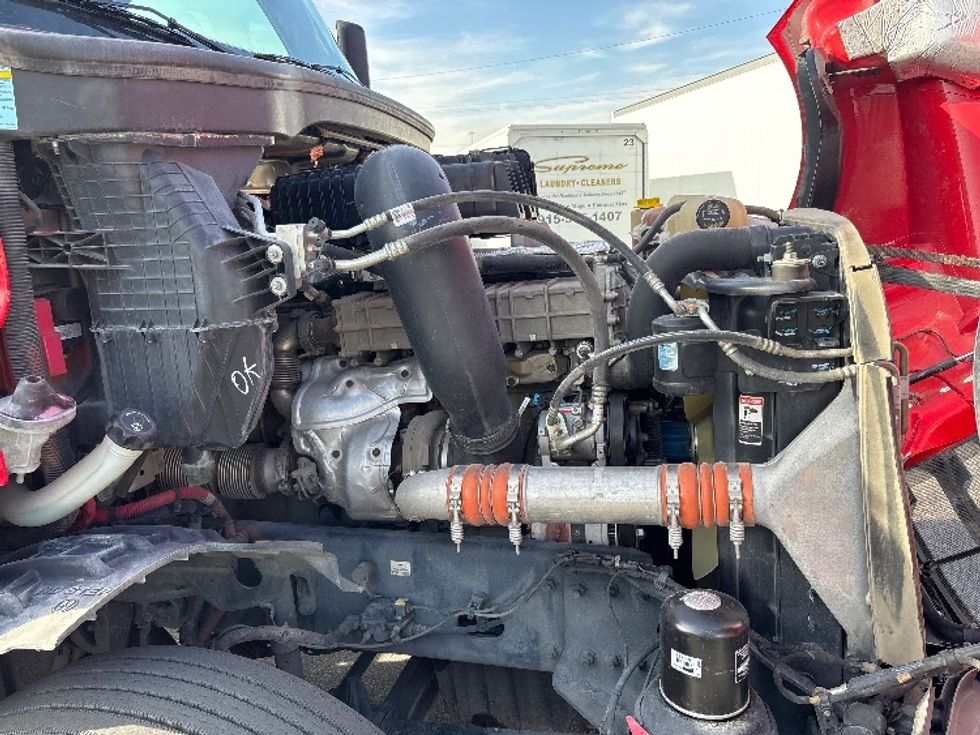 Day Cab Tractor-Heavy Duty Tractors-Freightliner-2018-T12664ST-El Paso-TX-254,904\n\t\tmiles-$ 47,750 - Image 15